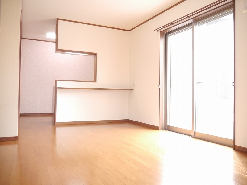 メゾン・ド・コラッジオ 2階の物件の内観