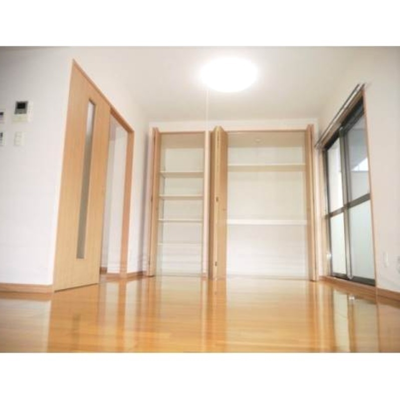 ラフォンテ・コンフォートヴィラ 1階の物件の内観