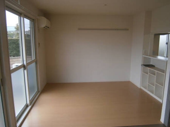 ロイヤルスクエア　Ｃ 1階の物件の内観