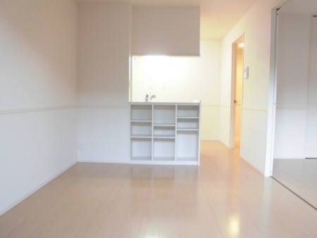 サンク・ルナ F 1階の物件の内観