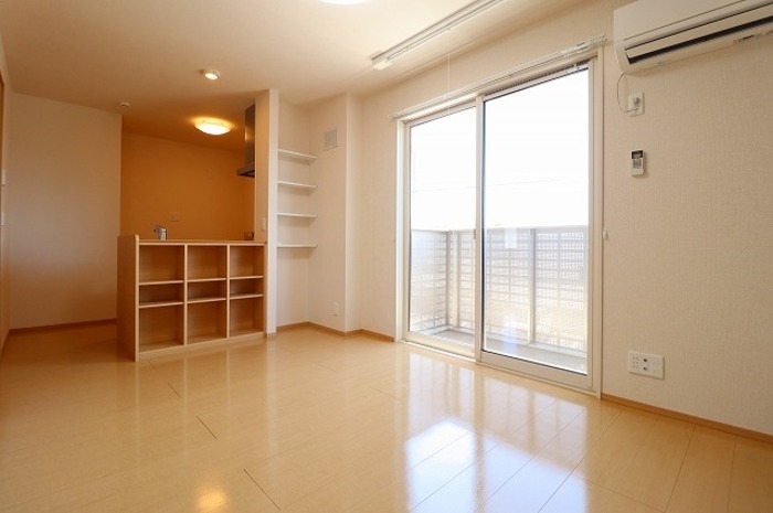 グラマードマレⅨ 2階の物件の内観