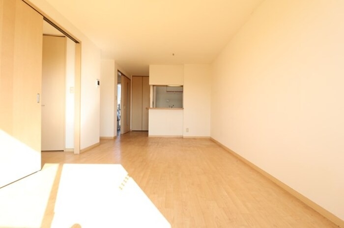 トゥールモントⅠ 2階の物件の内観